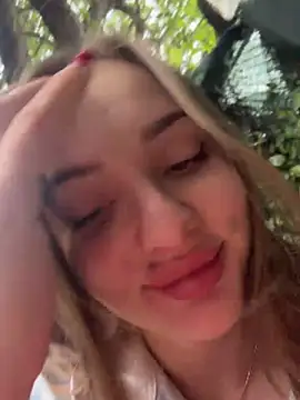 Night_dreams' Live XXX Chat