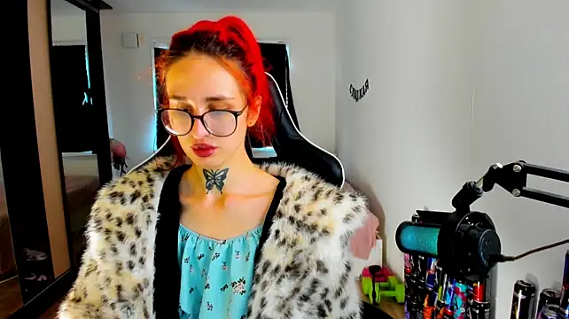 Živý XXX chat your_tora