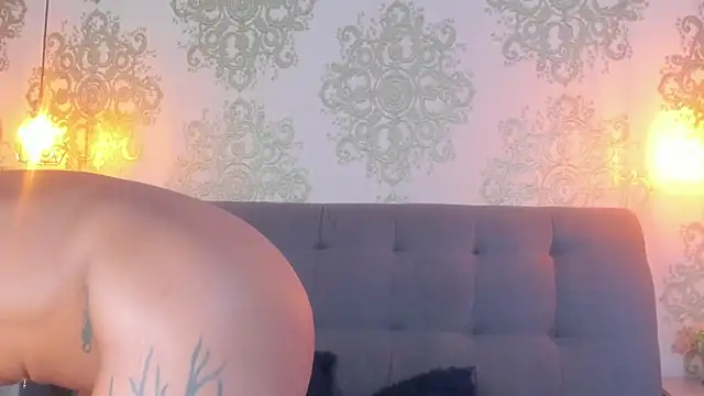 Chat XXX ao vivo de IndigoVelvet