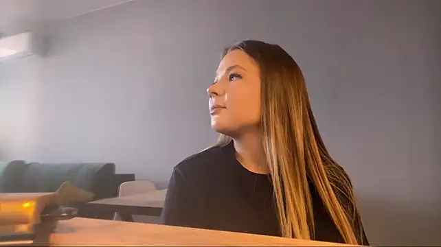 Chat XXX ao vivo de BrigitteDowers