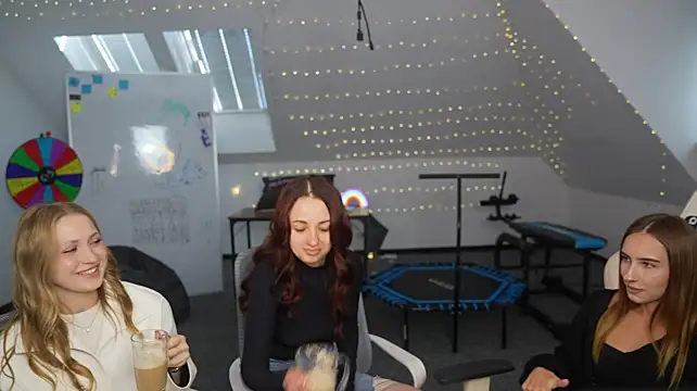 Živý XXX chat Elina_rose054