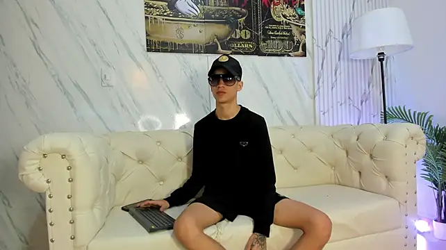 COOL_BOYS2 Live XXX-Chat