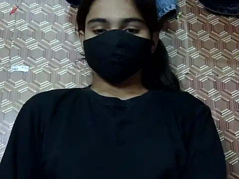 tanisha_3 লাইভ XXX চ্যাট