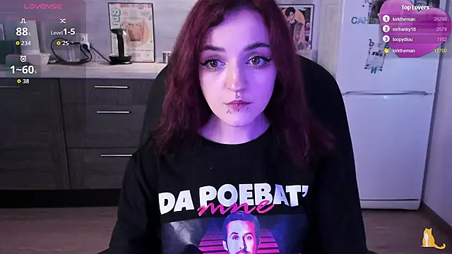 lina__tyaaan Adlı Modelin Canlı XXX Sohbeti