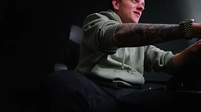 Chat XXX Live FelixStarkk