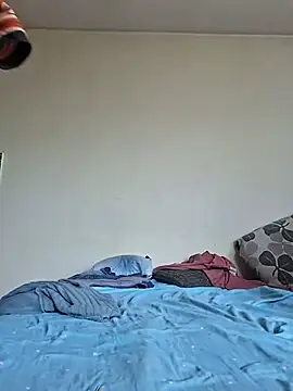 HotMilf80 webcam show