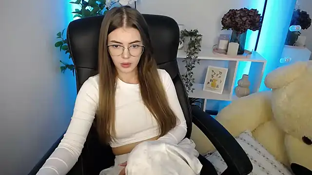 Ritaneer Live XXX-Chat