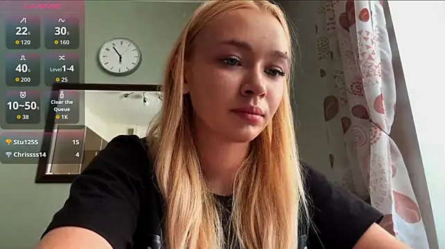 Chat XXX en directo de LovelyLisy