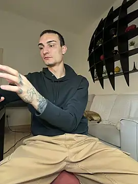 IamAlexei Chat XXX live