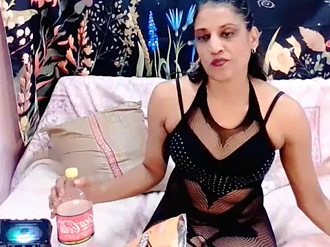 Chat XXX ao vivo de indiansexcsmile4u