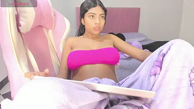دردشة Camille_Rosse06 الجنسية المباشرة