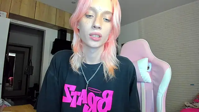 _Alice_Kitty live XXX chat