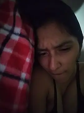 Chat XXX ao vivo de LauraMontaii