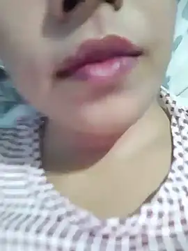 Chat XXX ao vivo de Anki-doll