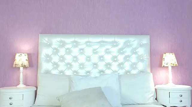 ScarletMusk live XXX chat