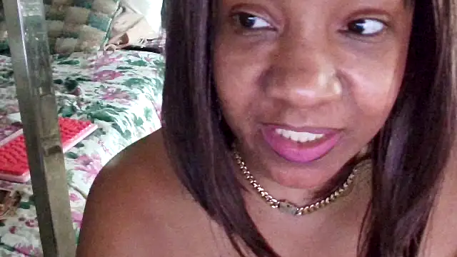 Czat XXX na żywo – mzpretty444