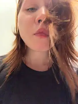 SlavicCandy - PUT MIDDLE FINGER BETWEEN PUSS LIPS+LICk