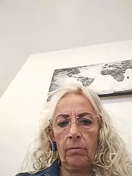 clarabell4n Live XXX chat