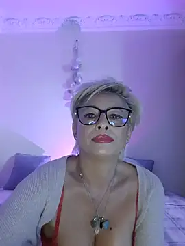Chat XXX ao vivo de LunaBlaise