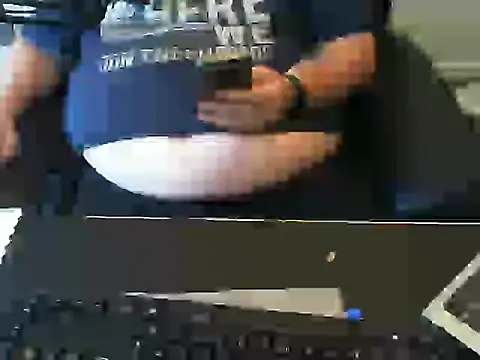 bigcuddlebear69er 即時 XXX 聊天