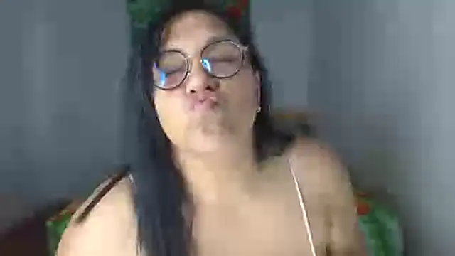 Mia_Adell_11n Live XXX chat