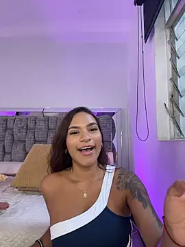 amara_wet04 élő XXX-chatje