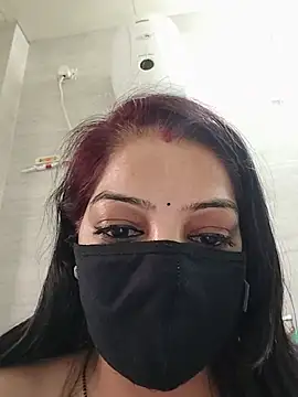 Chat +18 de Hot_pooja2 ao vivo