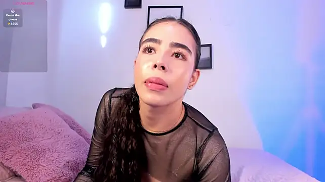 Lilith_020_x Adlı Modelin Canlı XXX Sohbeti