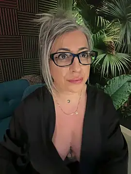 Little_Naughty30 Chat XXX in diretta