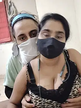 Hot_Cool_Cpl Webcam Show