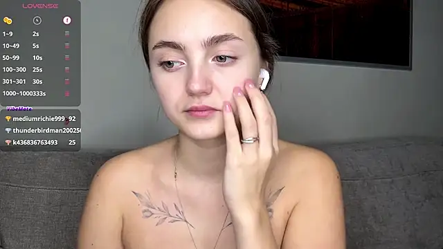 Chat XXX ao vivo de LoraDavi
