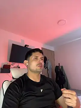 TroyeKnight Live XXX-chat