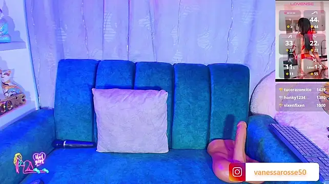 แชท XXX สดของ Julieth_Rossii