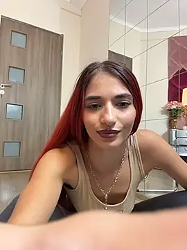VixenRosse Adlı Modelin Canlı XXX Sohbeti