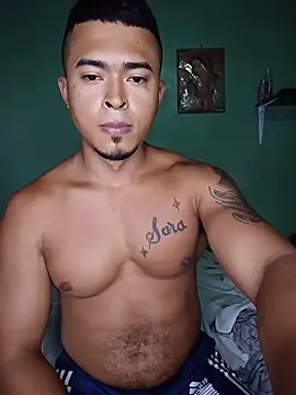 Royern Live XXX chat