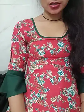 Hot_Riya_999 Live XXX-chat