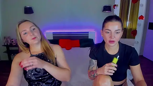 XXX chat uživo modela MagicEyess