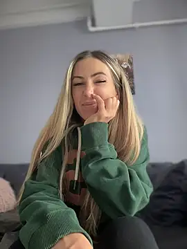 Živý XXX chat RaquelleDevon