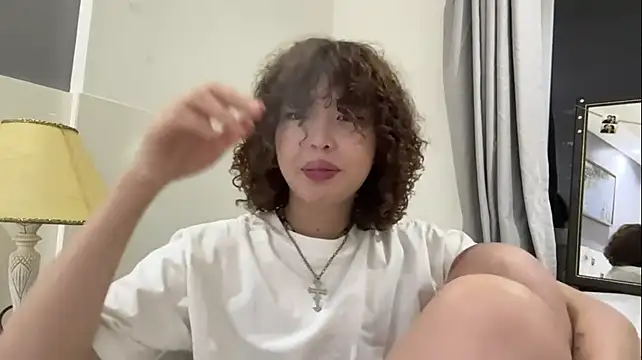 Chat XXX en directo de IleanaGoodfriend