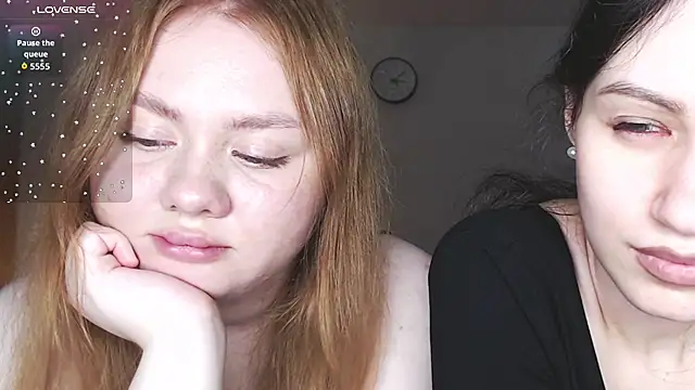 XXX chat uživo modela Koshecbka_sobachka777