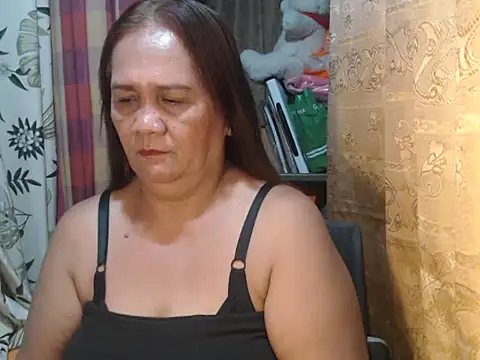sweety_momma 现场XXX聊天