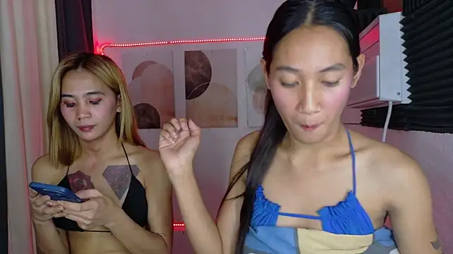 ScarletAndElysia Chat XXX live