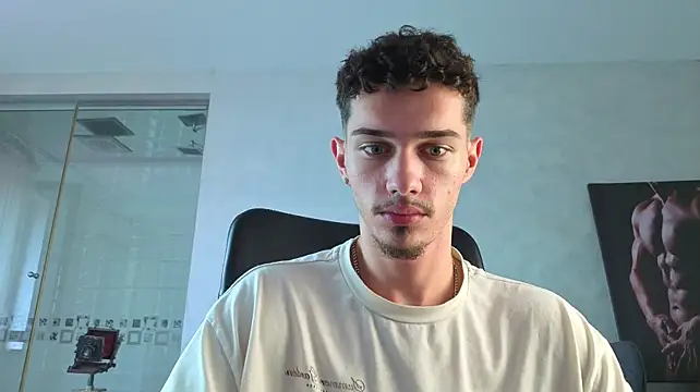 Chat XXX ao vivo de KaydenDrew