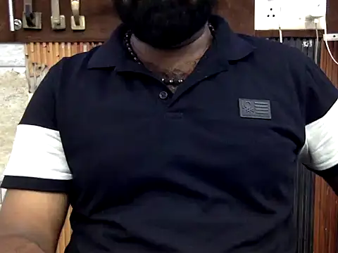 Chat XXX ao vivo de hairy_indian_dad