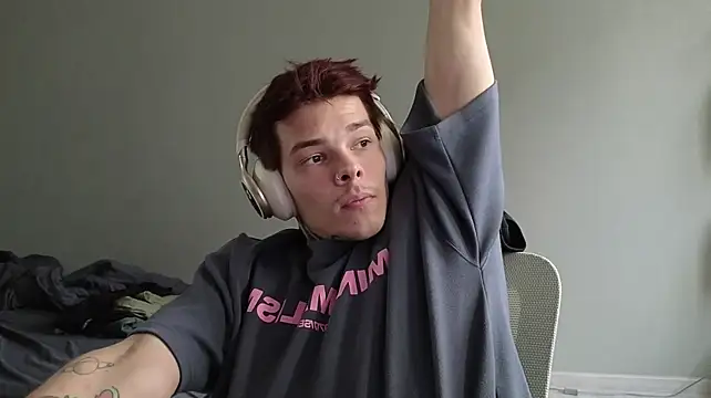 DENIS_HEREのライブXXXチャット