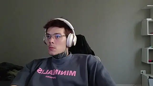 XXX chat uživo modela DENIS_HERE