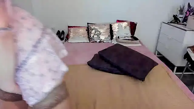 Chat XXX ao vivo de mariannasmily
