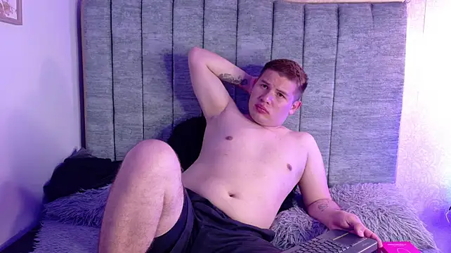 Chat XXX ao vivo de AdrianLust