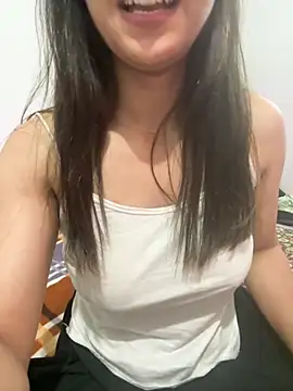 Chat XXX en directo de Hidden_Flame_Laiba