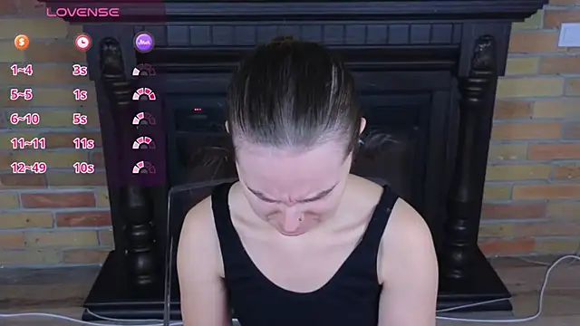 Ellie_Sunset Chat XXX in diretta